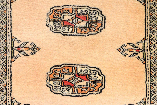 Navajo White Bokhara 2'  6" x 10'  2" - No. QA90891