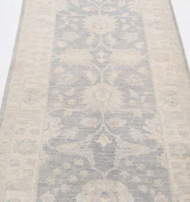 Hand Knotted Serenity Wool Rug 2' 7" x 8' 4" - No. AT99867