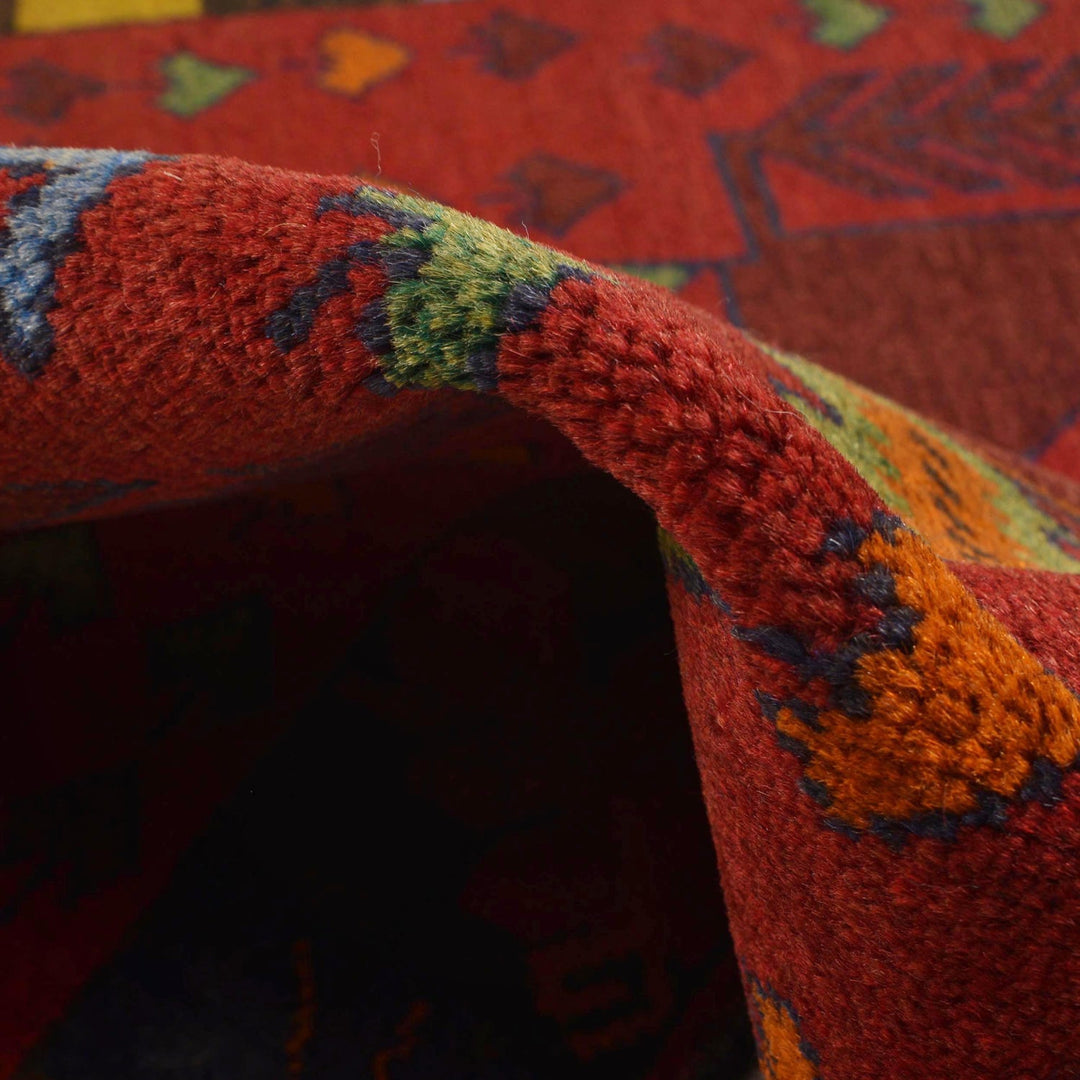 Traditional Baloch Rug 3' 1" x 4' 6" - No. AL37581