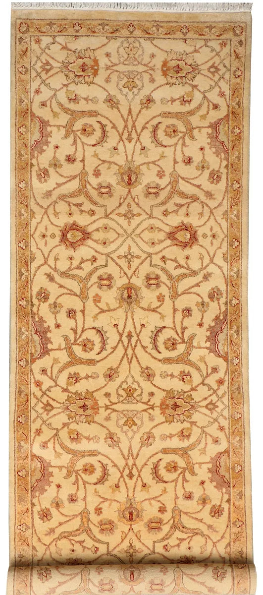Tan Sultanabad Runner Rug 2' 7 x 8' Hand-Knotted | No. 37743