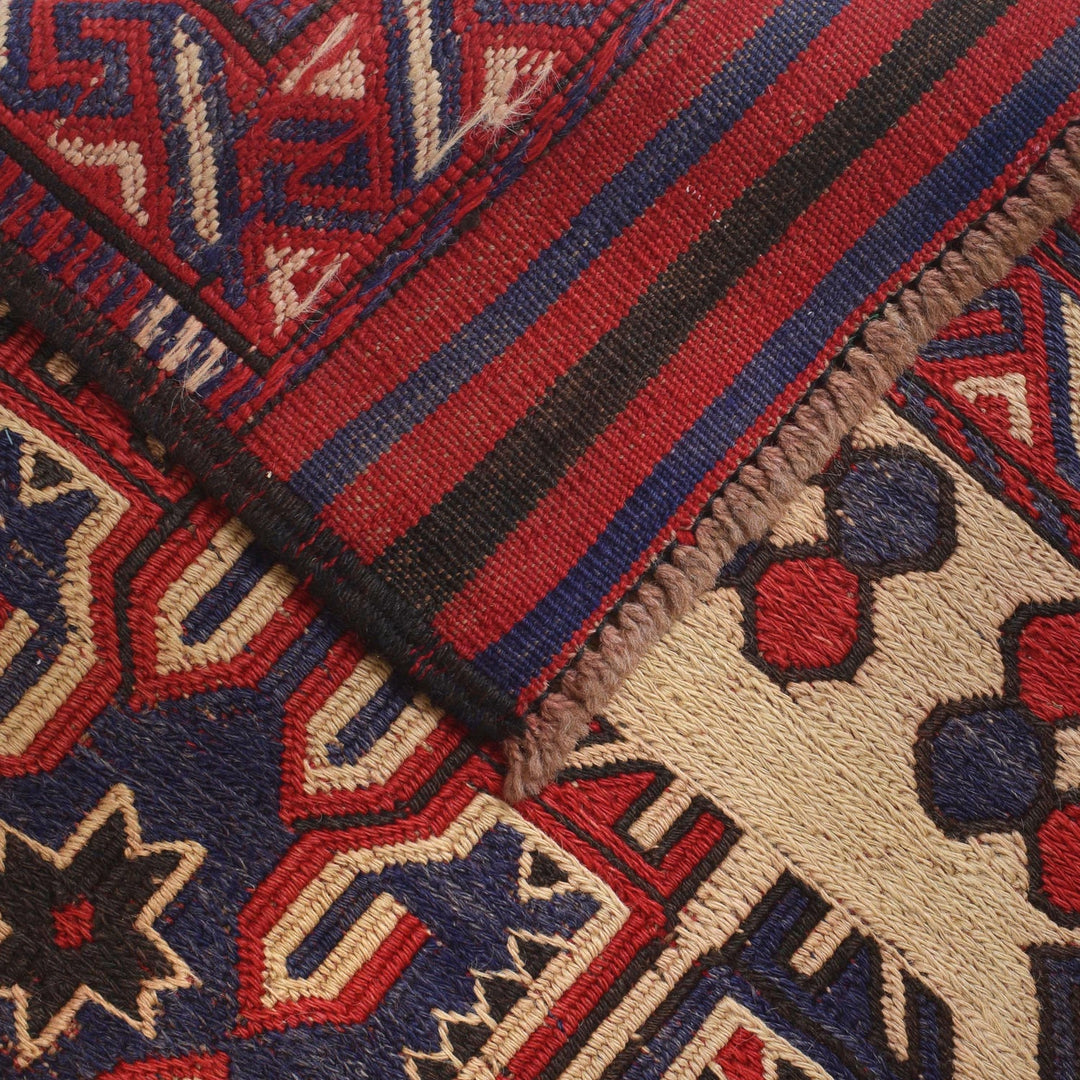 Handmade Vintage Kilim 2' 10" x 4' 8" - No. AL12782
