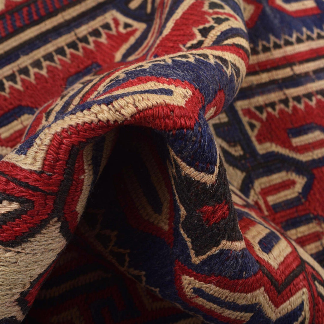 Handmade Vintage Kilim 2' 10" x 4' 8" - No. AL12782