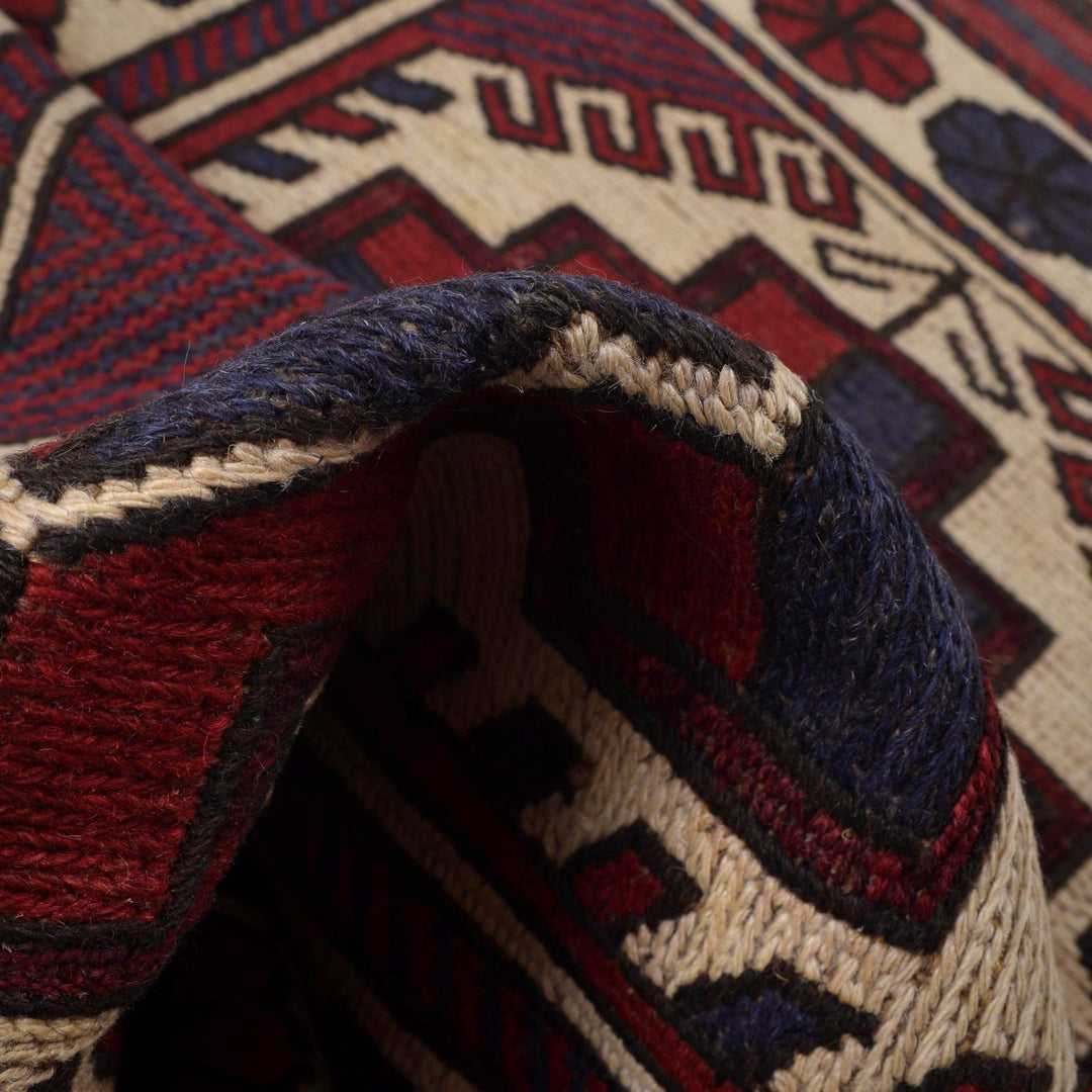 Handmade Vintage Kilim 2' 9" x 4' 9" - No. AL58458