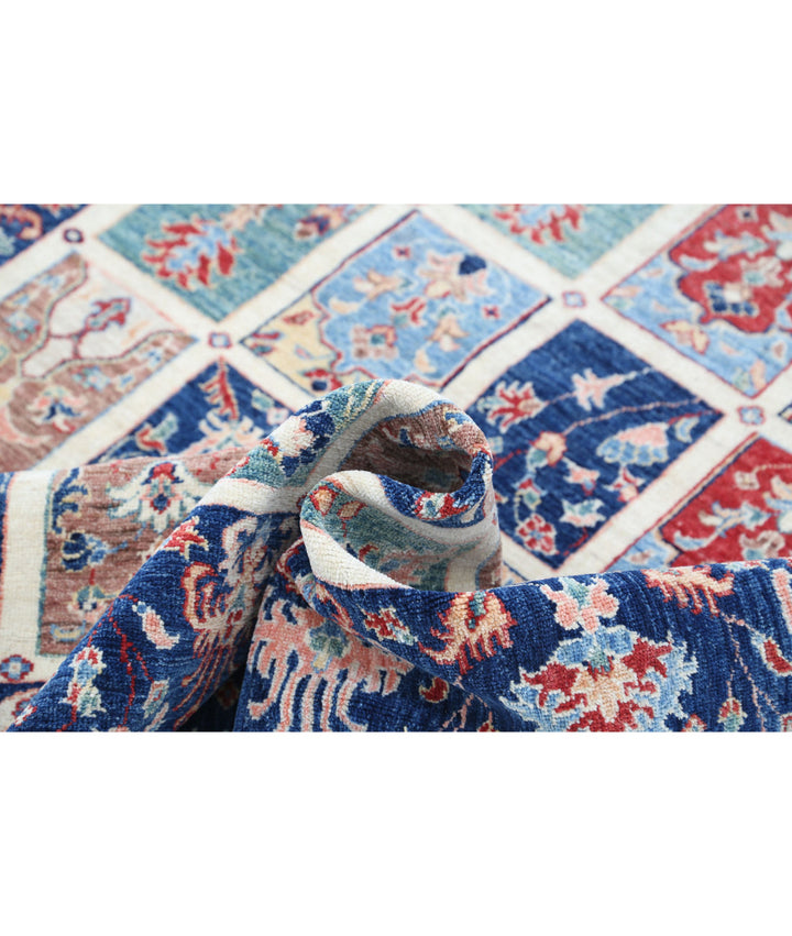 Afghan Bakhtiari Rug 4' 9" x 6' 8" Hand-Knotted | No. AT85344
