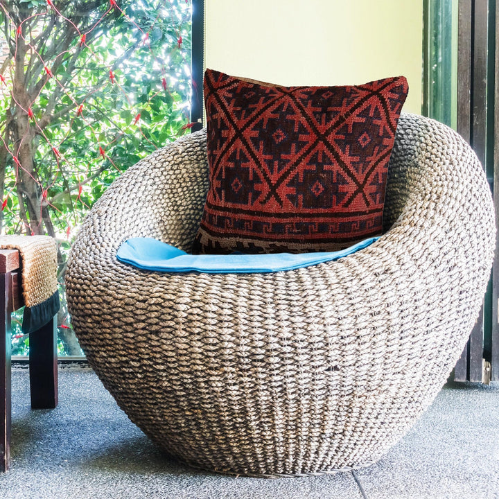 Square Pillow Cover 1' 7" x 1' 8" - No. AL70765