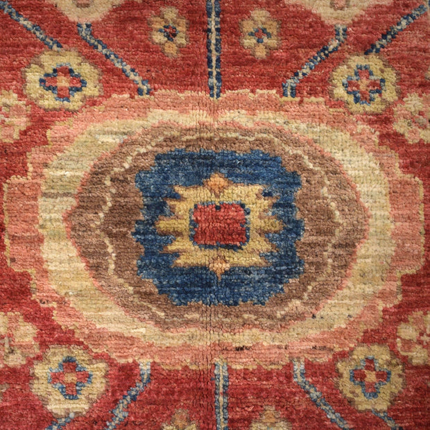 Red Color Heriz Design Rug 4' 0" x 5' 11" - No. AL74842