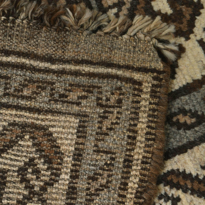 Hand Knotted White Area Rug 5' 4" x 8' 6" - No. AL19733