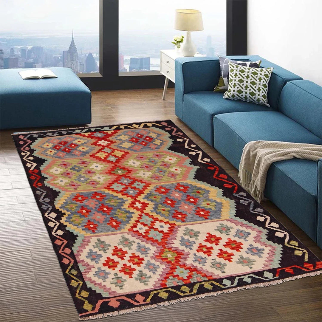 Afghan Kilim Rug 4'11" x 6'8" Flat-Weave | No. AL11814
