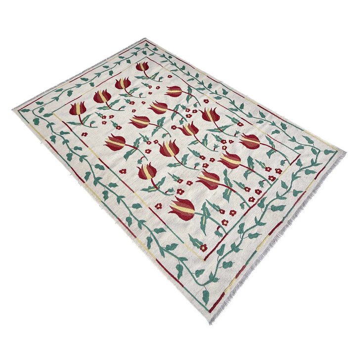 Beige Pakistani Kilim Rug 5' 7" x 7' 10" Flat-Weave | No. AL12221