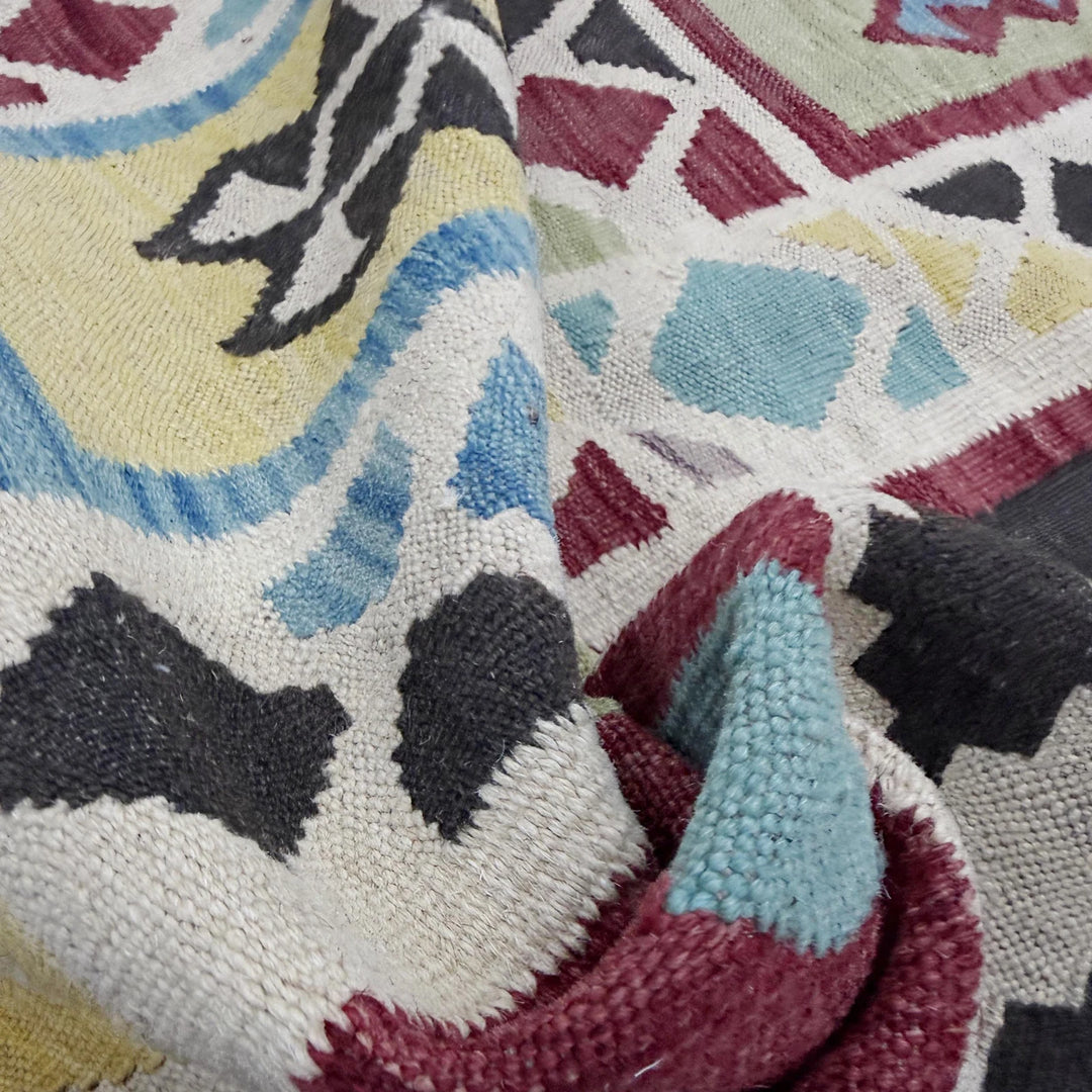 Afghan Vegetable Kilim Rug 5'6" x 8'10" Flat-Weave | No. AL172282