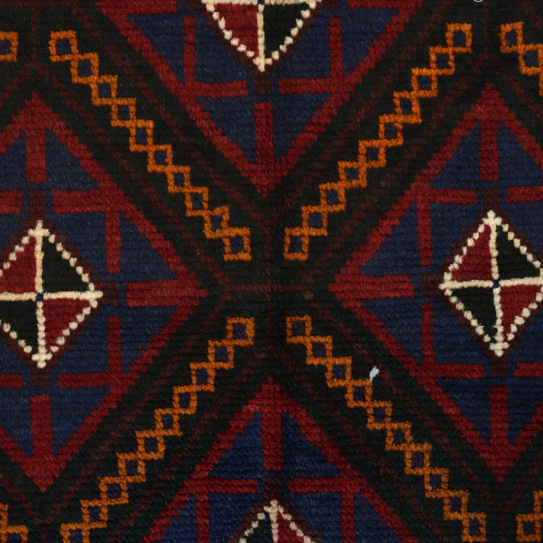 Afghan Baluchi Rug 2' 12" x 4' 9" Hand-Knotted | No. AL18459