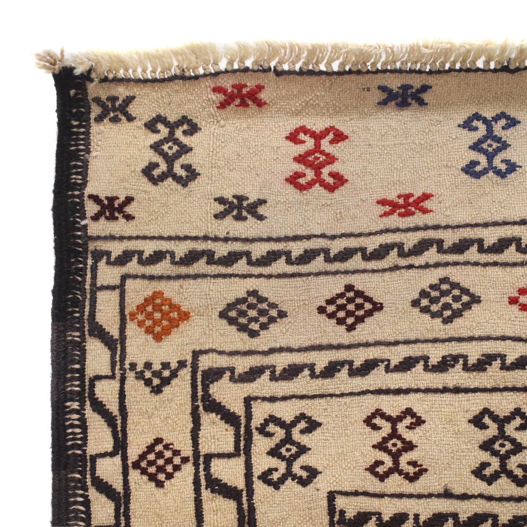 White Afghan Soumak Rug 4' 6" x 6' 4" Flat-Weave | No. AL19951