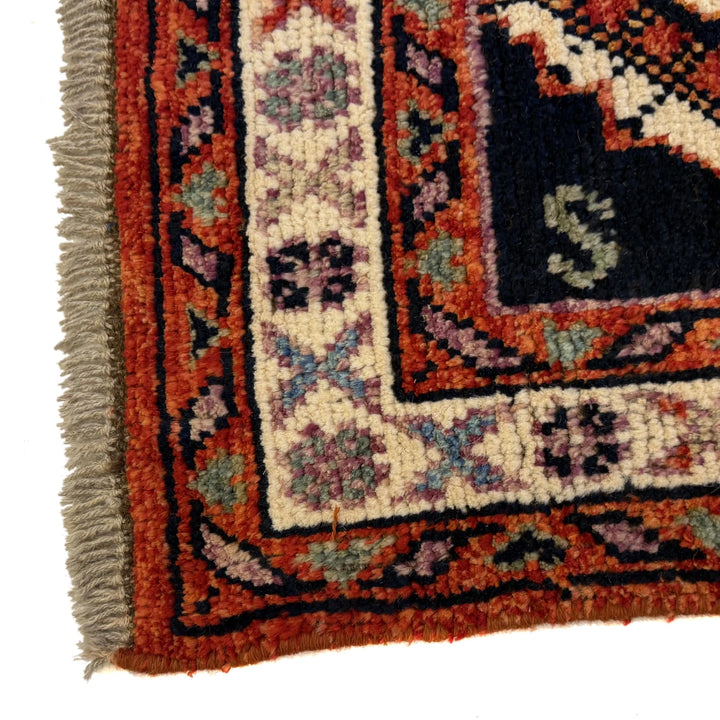 Shiraz Rug 5' 0" x 6' 3" Hand-Knotted | No. AL33070