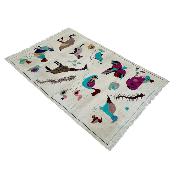 Beige Pakistani Embroidery Kilim Rug 3' 1" x 5' 4" Flat-Weave | No. AL483881