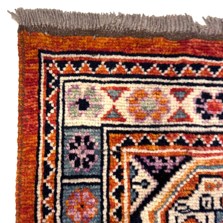 Afghan Sherazi Rug 5' 9" x 7' 9" Hand-Knotted | No. AL50825