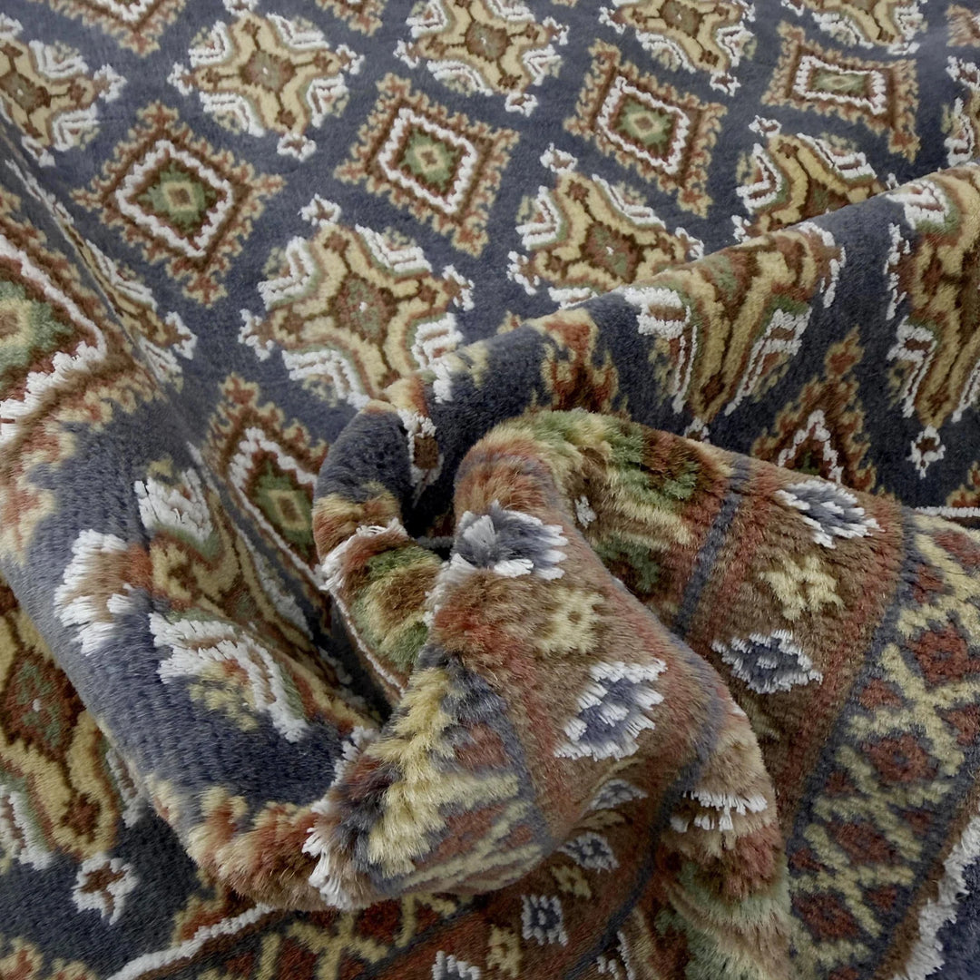 Pakistani Jaldar Rug 4' 0" x 5' 10" Hand-Knotted | No. AL65455