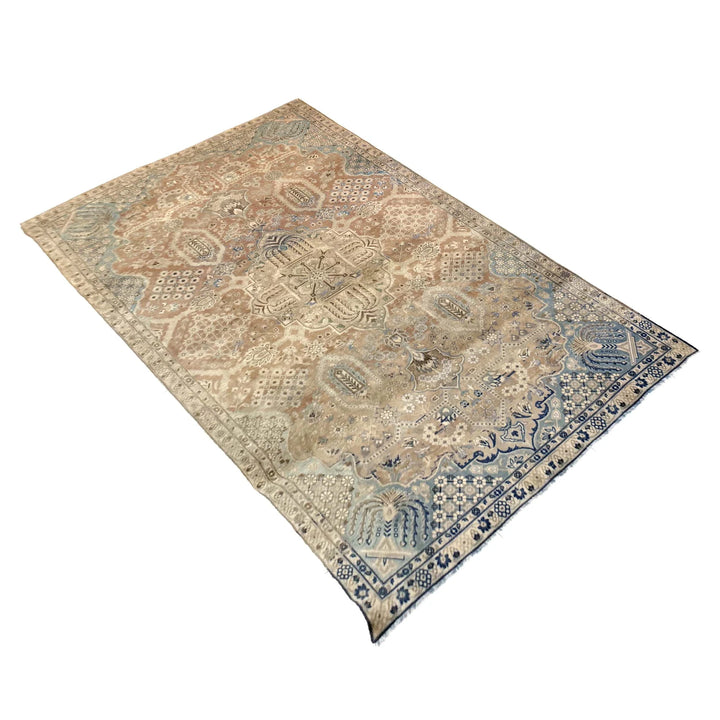 Multicolor Kashan Rug 6' 9" x 10' 6" Hand-Knotted | No. AL74068