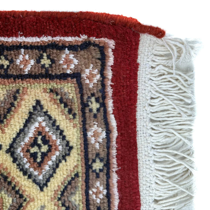 Red Pakistani Jaldar Rug 3' 1" x 5' 2" Hand-Knotted | No. AL77253