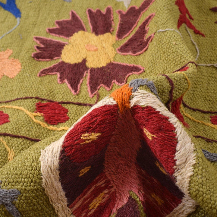 Afghan Embroidery Kilim Rug 4' 11" x 6' 8" Flat-Weave | No. AL81769