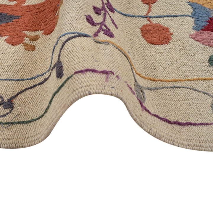Beige Afghan Kilim Rug 5' 3" x 7' 10" Flat-Weave | No. AL82253