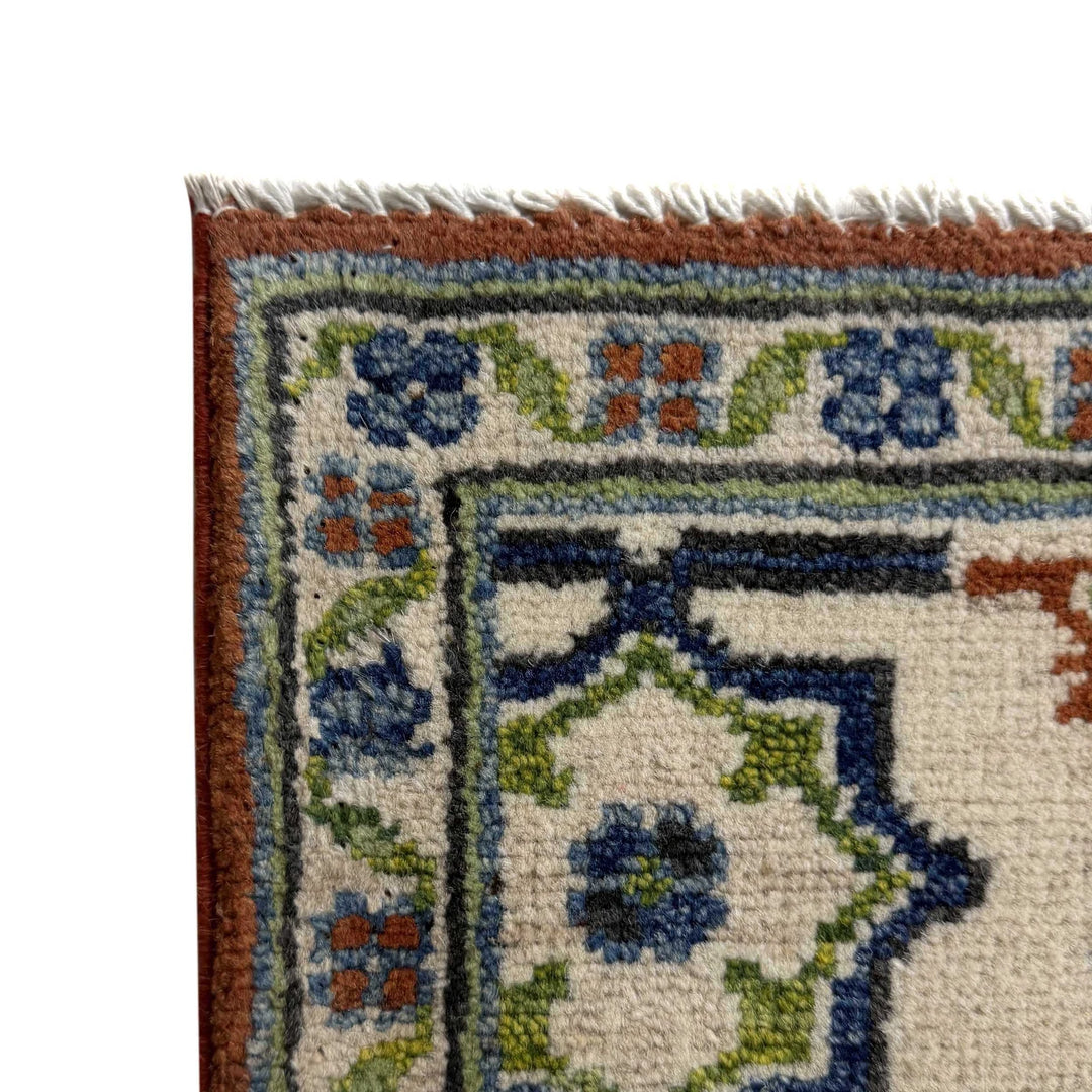 Afghan Heriz Rug 5'1" x 7'0" Hand-Knotted | No. AL87269