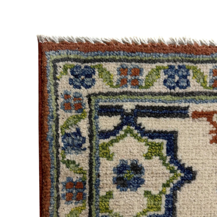 Afghan Heriz Rug 5'1" x 7'0" Hand-Knotted | No. AL87269