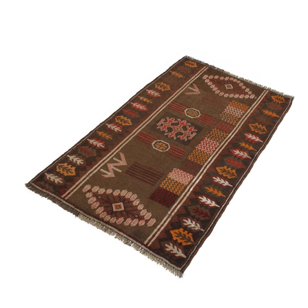 Pakistani Overdyed Rug 2' 9" x 4' 8" Hand-Knotted | No. AL90253