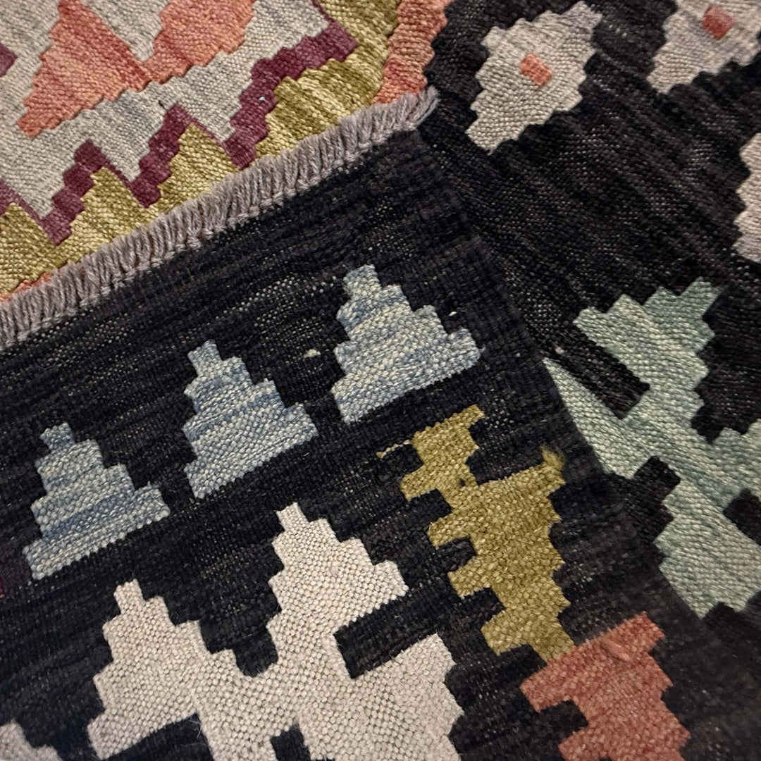 Afghan Kilim Rug 6' 7" x 9' 10" Flat-Weave | No. AL92777