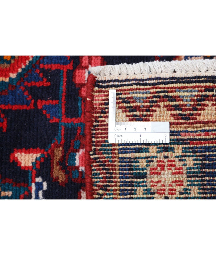 Persian Hamadan Rug 5' 5" x 9' 10" Hand-Knotted | No. AT13213