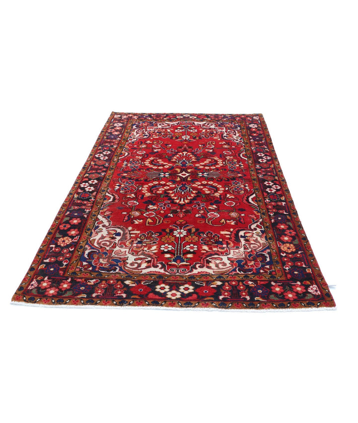 Persian Hamadan Rug 4' 9" x 7' 8" Hand-Knotted | No. AT14111