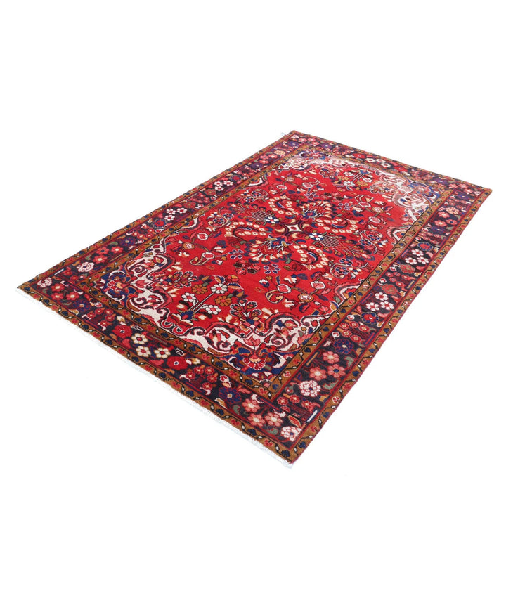 Persian Hamadan Rug 4' 9" x 7' 8" Hand-Knotted | No. AT14111