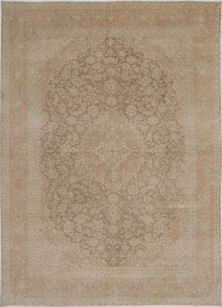 Persian Kashan Rug 9' 5" x 13' 3" Hand-Knotted | No. AT15332