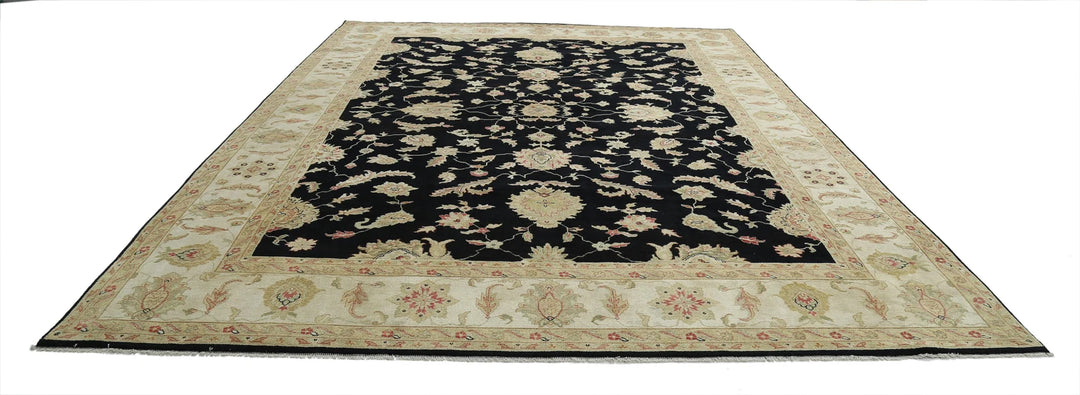 Black & Ivory Indian Ziegler Rug 9' 10" x 13' 6" Hand-Knotted | No. AT17505