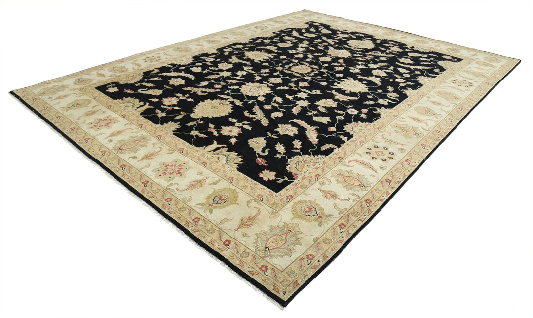 Black & Ivory Indian Ziegler Rug 9' 10" x 13' 6" Hand-Knotted | No. AT17505