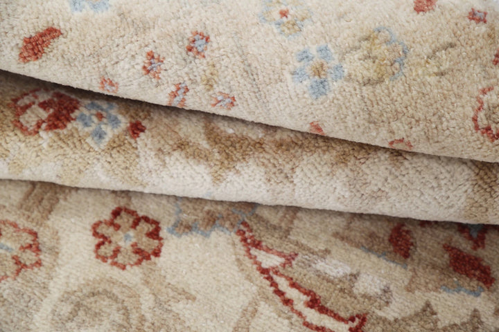 Ivory Indian Ziegler Rug 4' 1" x 6' 0" Hand-Knotted | No. AT17543