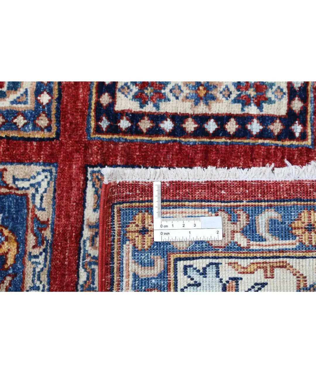 Afghan Bakhtiari Rug 4' 9" x 6' 8" Hand-Knotted | No. AT19625