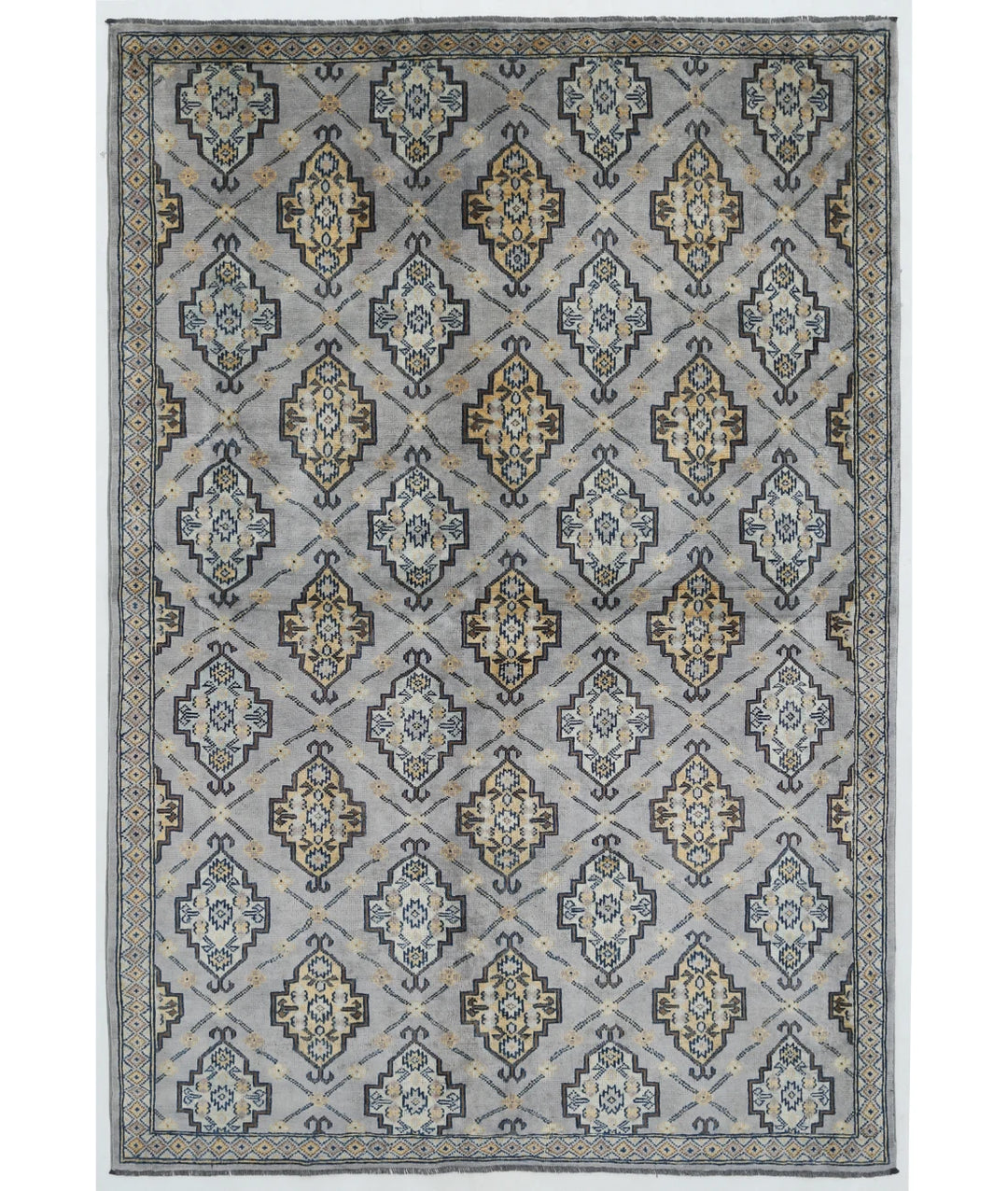 Afghan Oriental Rug 5' 4" x 7' 9" Hand-Knotted | No. AT20061