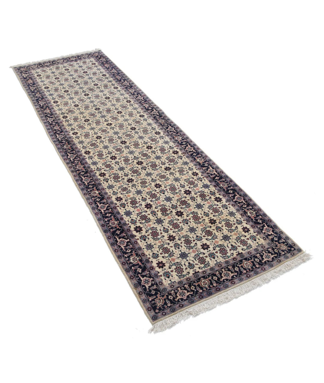 Ivory Pakistani Oriental Rug 2' 7" x 7' 11" Hand-Knotted | No. AT21443