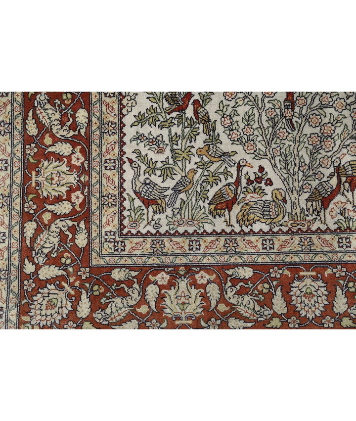 Chinese Hereke Rug 2' 7" x 3' 11" Hand-Knotted | No. AT23313
