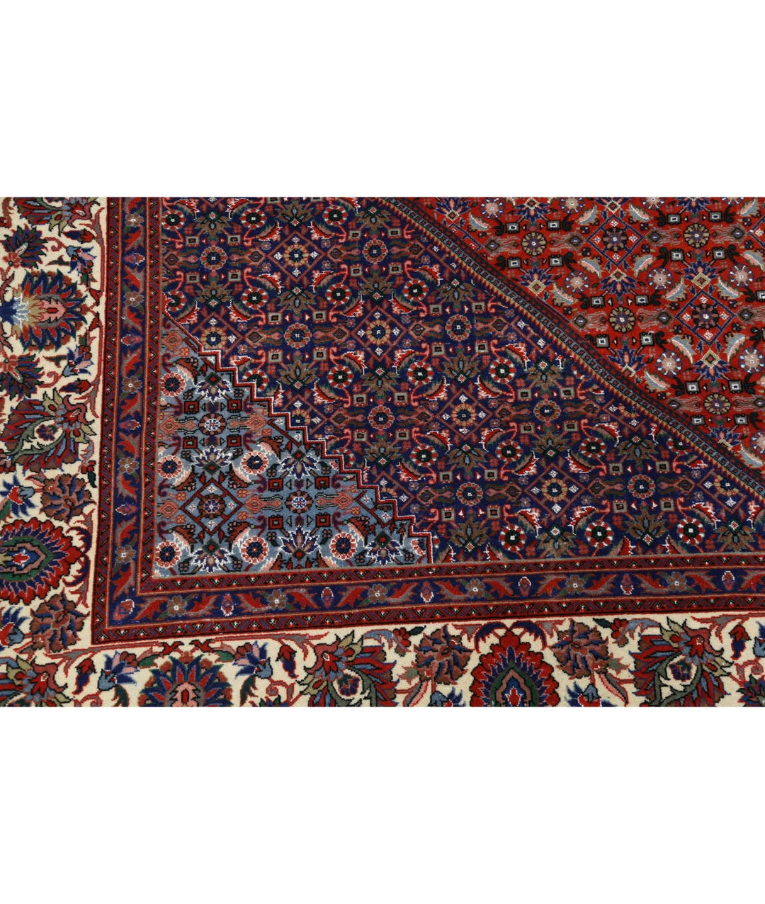 Persian Bijar Rug 6' 6" x 9' 9" Hand-Knotted | No. AT24671