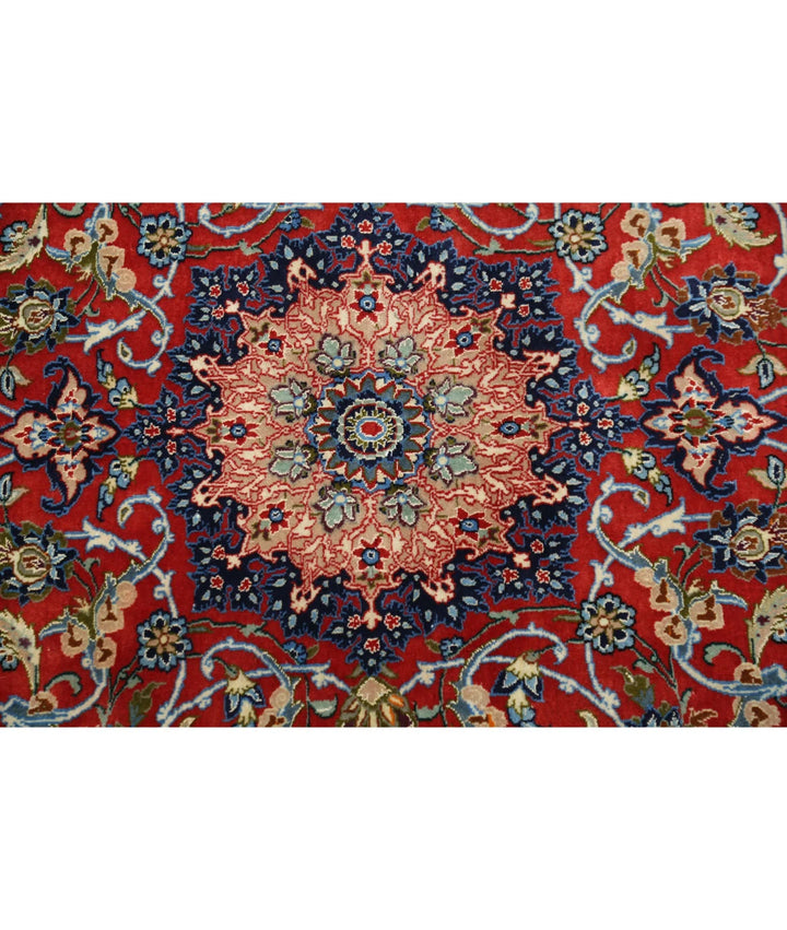 Persian Isfahan Rug 3' 6" x 5' 5" Hand-Knotted | No. AT26001