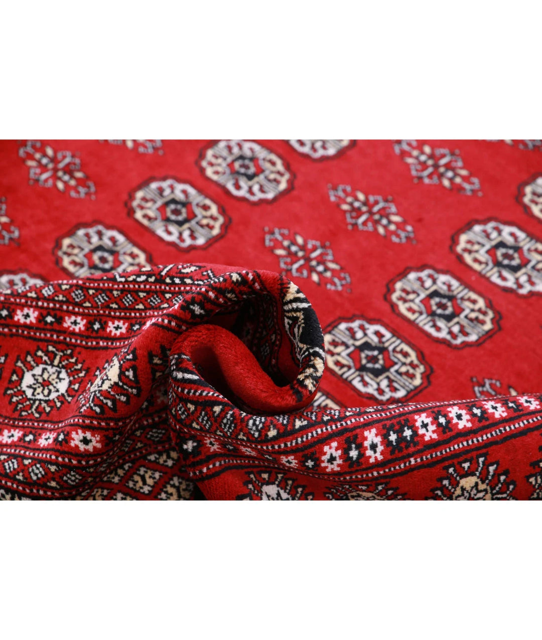 Pakistani Bokhara Rug 7' 10" x 9' 11" Hand-Knotted | No. AT26675