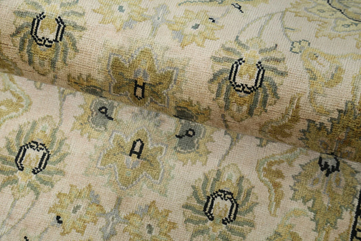 Beige Indian Ziegler Rug 2' 10" x 4' 10" Hand-Knotted | No. AT27463