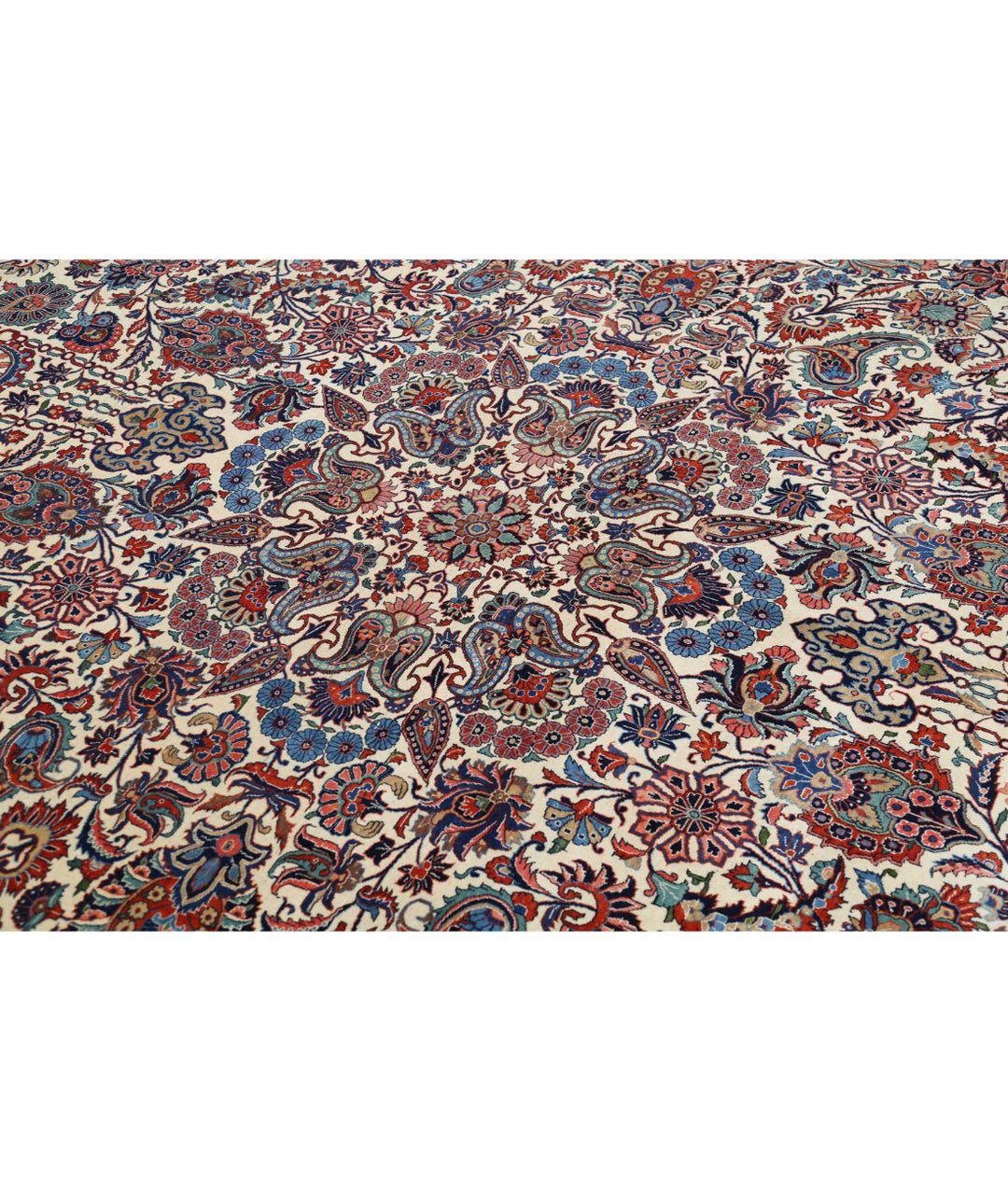 Persian Kashan Rug 13' 9" x 21' 6" Hand-Knotted | No. AT27473