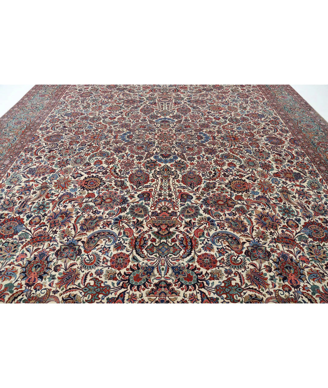 Persian Kashan Rug 13' 9" x 21' 6" Hand-Knotted | No. AT27473