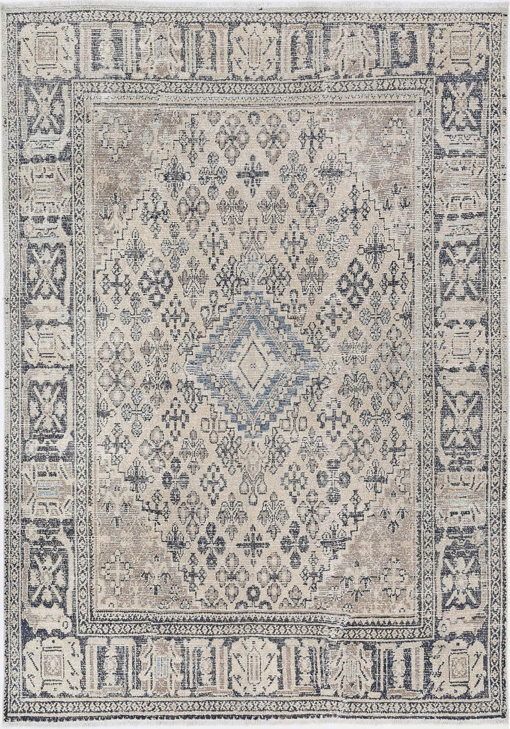 Persian Hamadan Rug 6' 10" x 9' 8" Hand-Knotted | No. AT27590