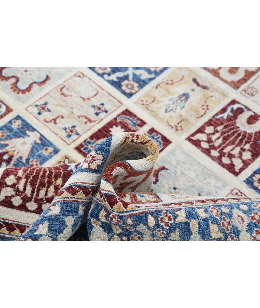 Grey Afghan Bakhtiari Rug 5' 7" x 7' 4" Hand-Knotted | No. AT27685