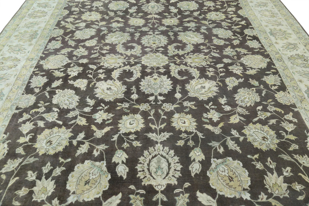 Indian Ziegler Rug 10' 0" x 13' 6" Hand-Knotted | No. AT28946