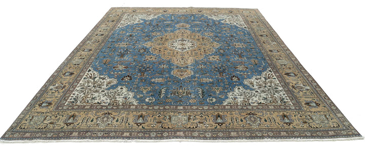 Persian Tabriz Rug 9' 8" x 12' 1" Hand-Knotted | No. AT29204