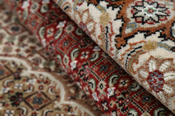 Red Indian Ziegler Rug 7' 10" x 10' 2" Hand-Knotted | No. AT29401